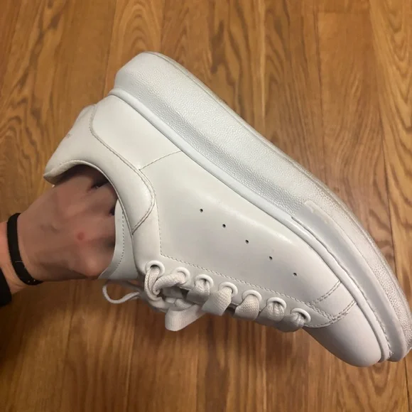 Alexander McQueen white platform sneakers - Picture 6 of 8